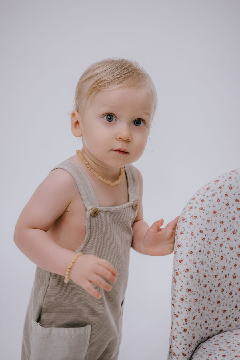 collar y pulsera de ámbar blanco para bebés