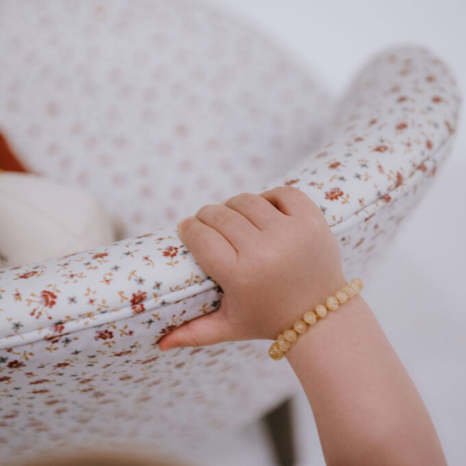 collar y pulsera de ámbar blanco para bebés