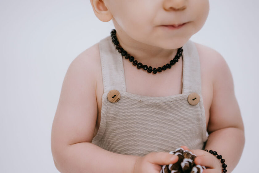 black polished amber necklace and bracelet for baby