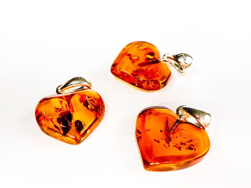 amber heart pendant
